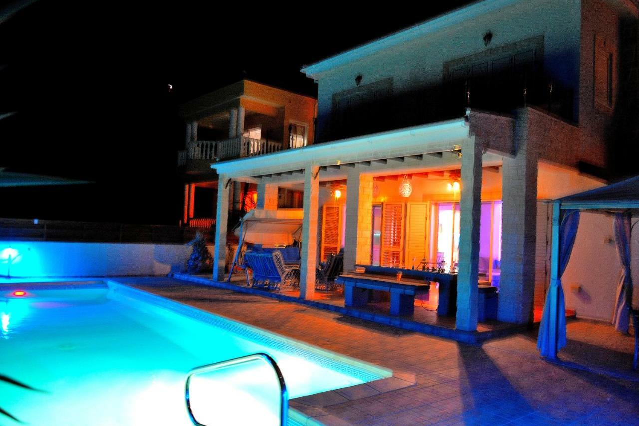 Villa Ocean Breeze Peyia Exterior foto